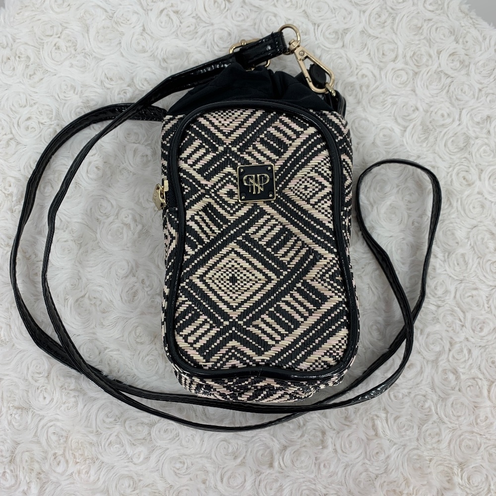 PurseN Raffia Aztec Pattern Small Crossbody Insulated Black & Tan